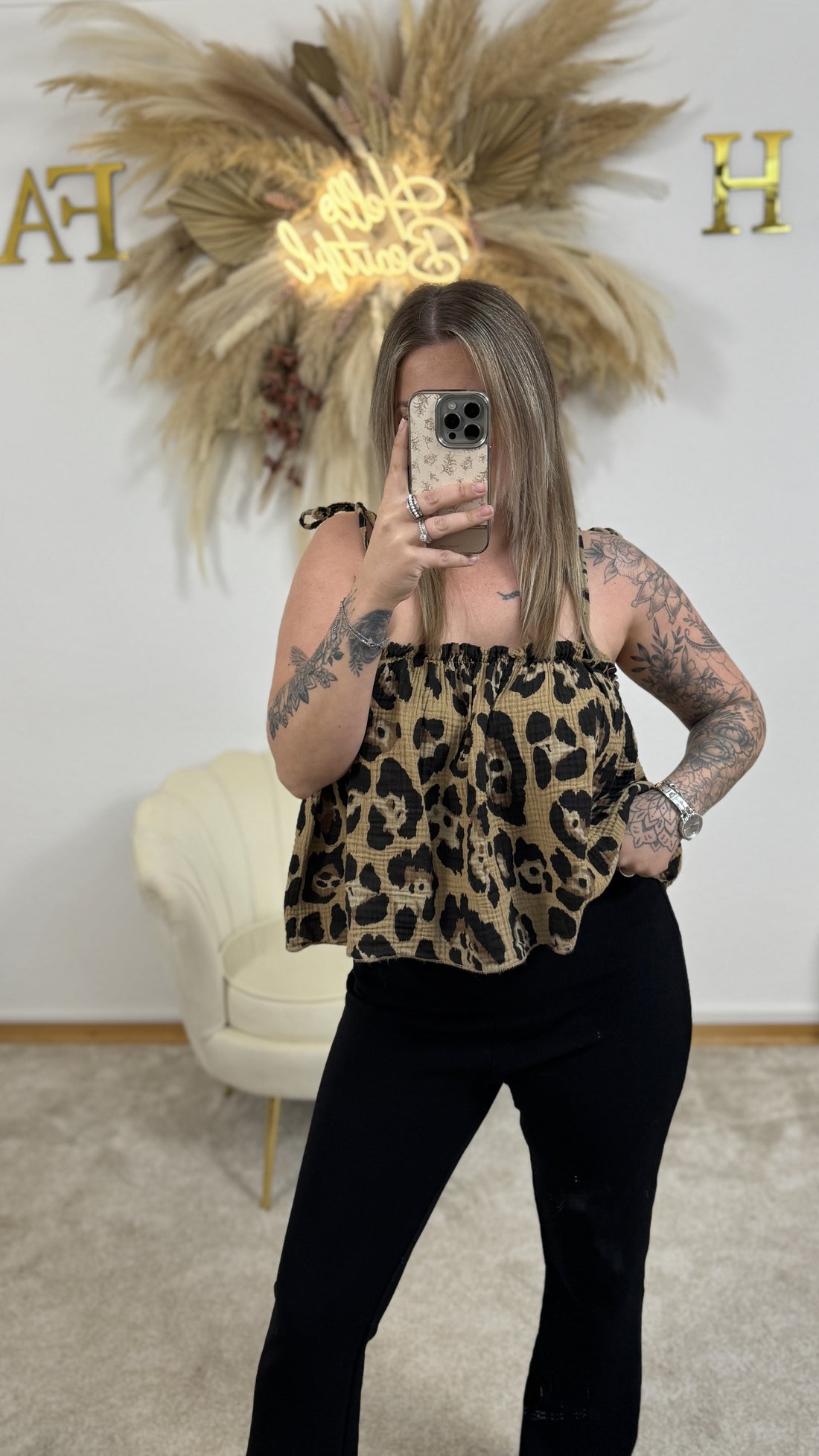 Leo Top